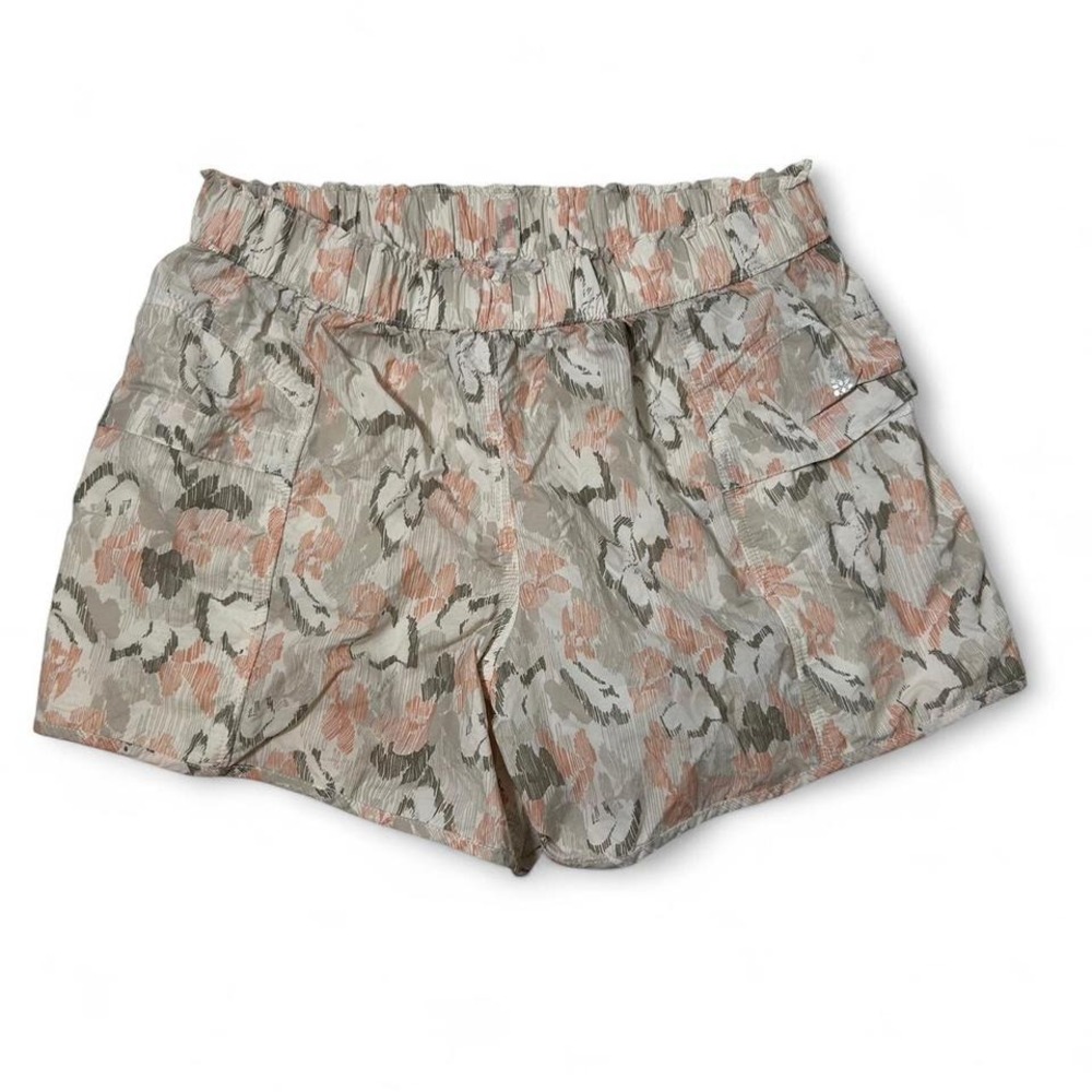Free‎ People FP Movement In The Wild Pull On Printed Ivory Combo Shorts Size M